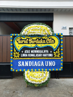 Papan Bunga Duka di Purba Tua